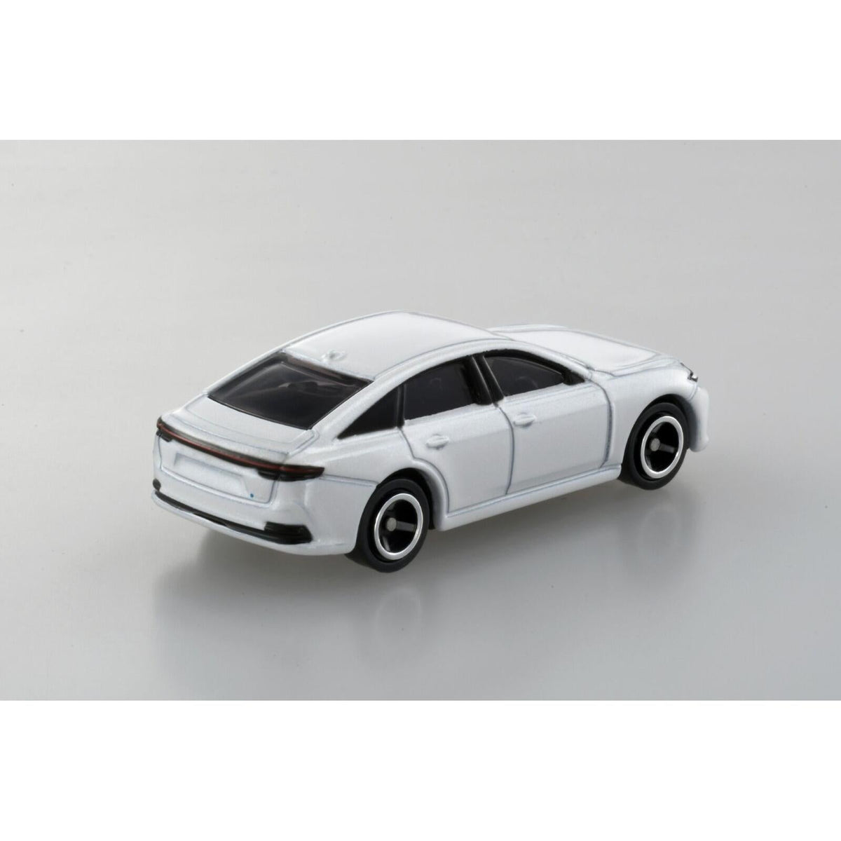 Tomica No.62 Toyota Crown Sedan
